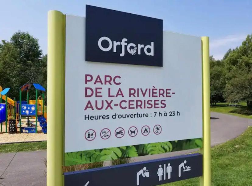 Condo Hotel Au Pied Du Mont Orford Ngoại thất bức ảnh